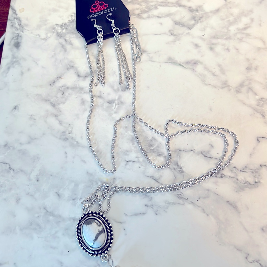 Necklace Set From Paparazzi